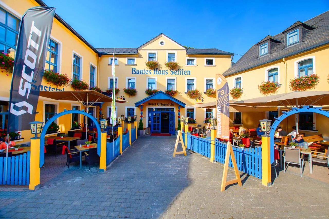 Hotel Erbgericht Buntes Haus Seiffen Dış mekan fotoğraf